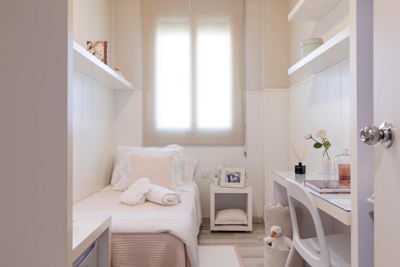 Ar Residencia Estudiantil バルセロナ エクステリア 写真